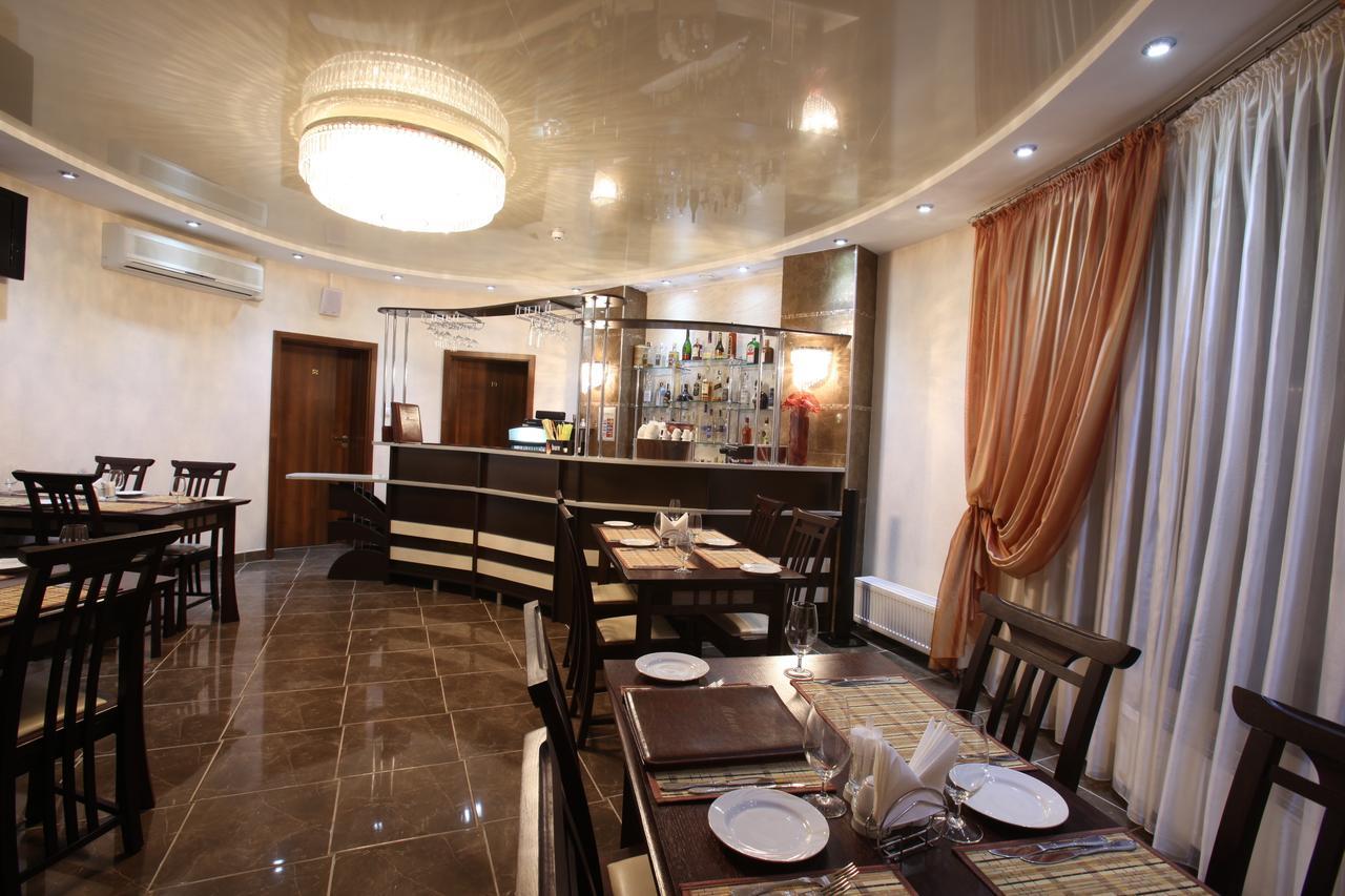 Prestige Hotel Gomel Kültér fotó
